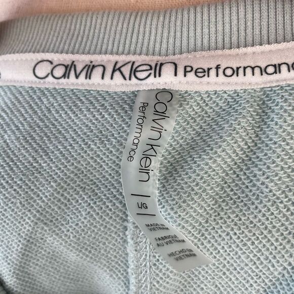 NWOT Calvin Performance Short Sleeve Cropped Sweatshirt Size L - Picture 4 of 5